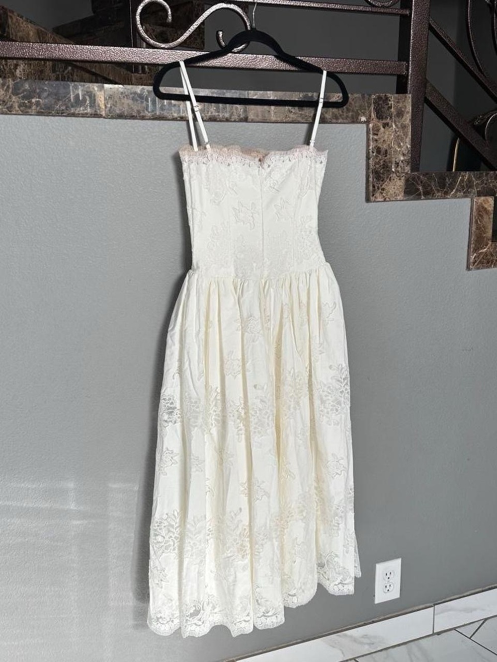 NWOT House of CB Chloe White Custom Lace + Cotton Midi Dress - Picture 5 of 5